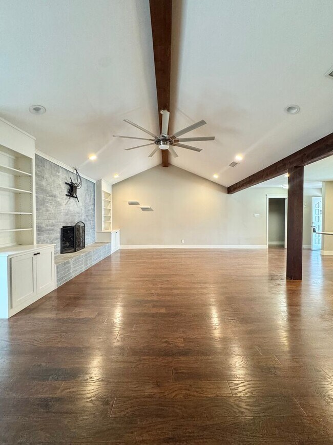 Foto del edificio - AVAILABLE NOW!!! 3 Bedroom Home in Southland!!