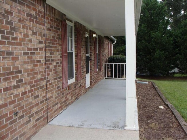 Foto del edificio - 3483 Fannin Dr