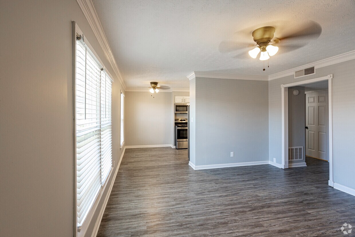 Skyview Commons 9907 Grassland Dr Jeffersontown, KY Apartments for