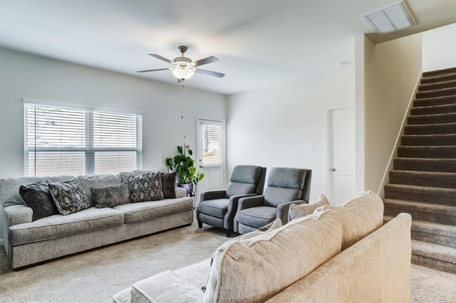 Building Photo - 8018 Vacek Meadows Loop