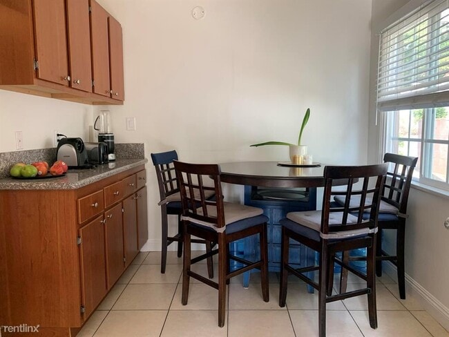 Building Photo - 3 br, 2 bath House - 310 Knight Way