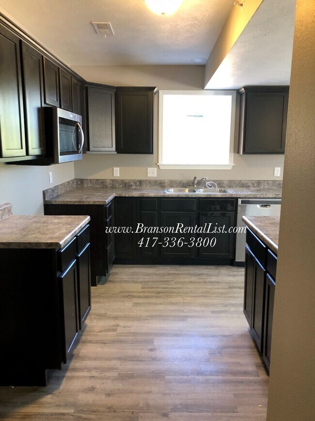 Building Photo - BRAND NEW CONSTRUCTION!!
