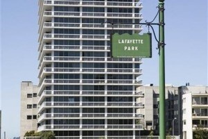 Foto del edificio - Pacific Heights Towers