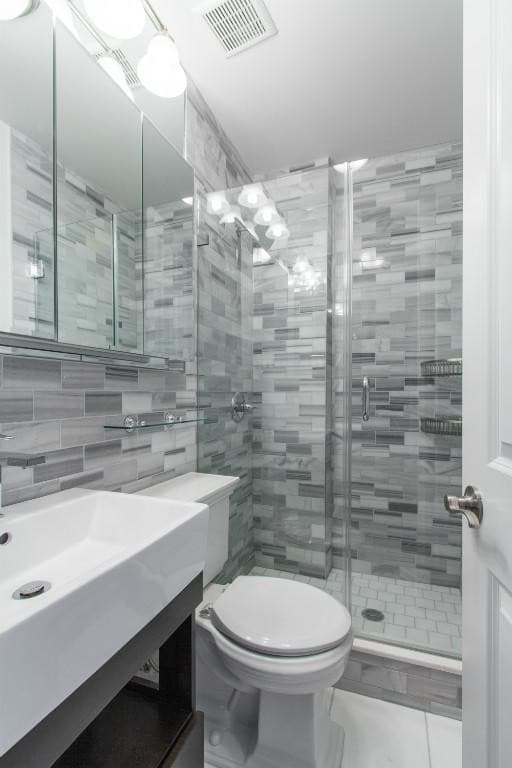 Building Photo - 252 Mott St
