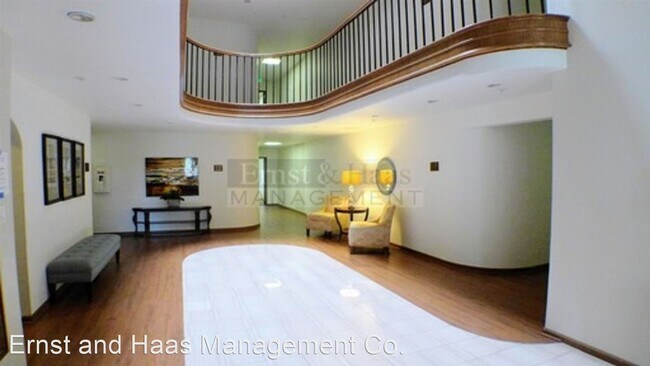 Foto del edificio - 2 br, 2 bath House - 6262 Riviera Cir.