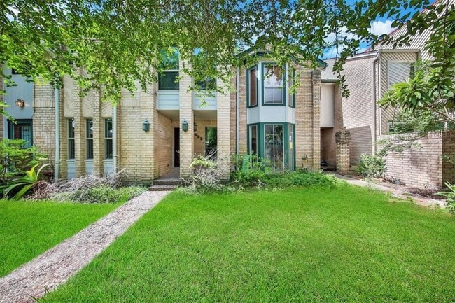 Building Photo - 652 N Eldridge Pkwy