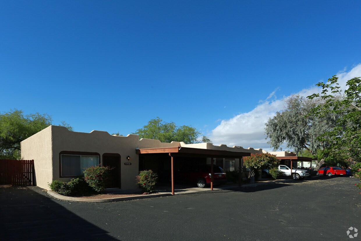Primary Photo - 5926-5934 E Bellevue St
