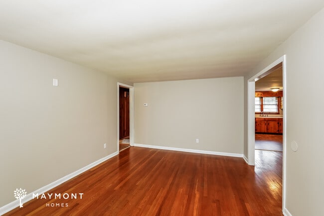 Building Photo - 812 Overlook Dr