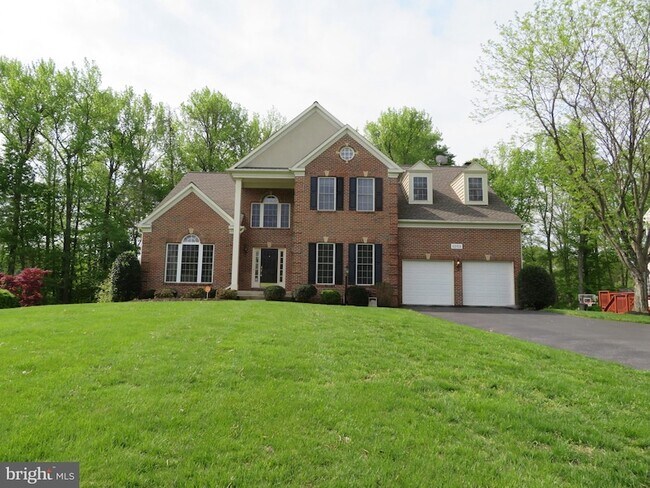 Foto del edificio - 12511 Woodbridge Ct