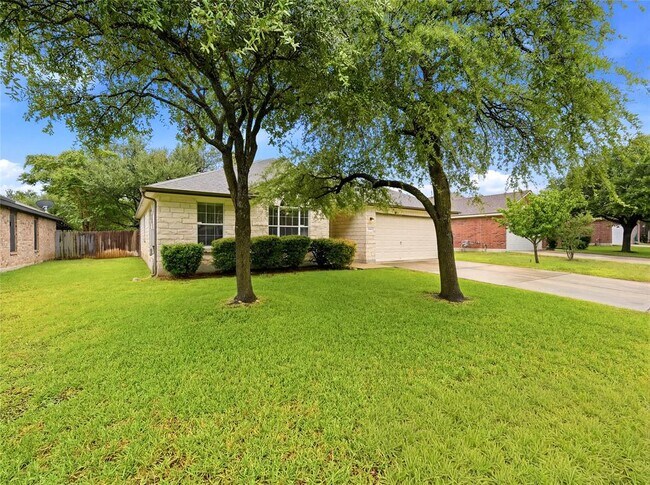 Foto del edificio - 1004 Downridge Dr