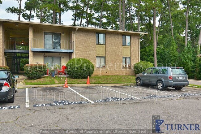 Foto del edificio - 103 Thornwell Ct