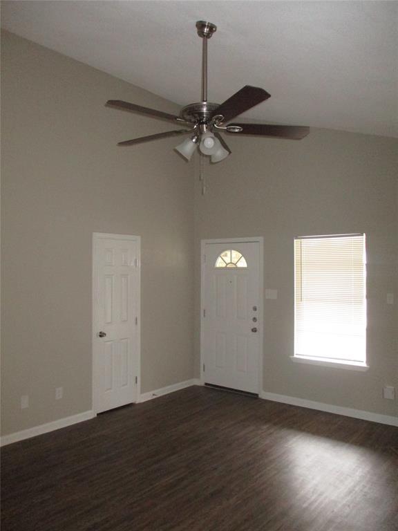 Building Photo - 1700 Tyler Ln
