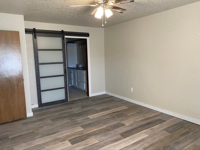 Building Photo - 1808 Haven Dr