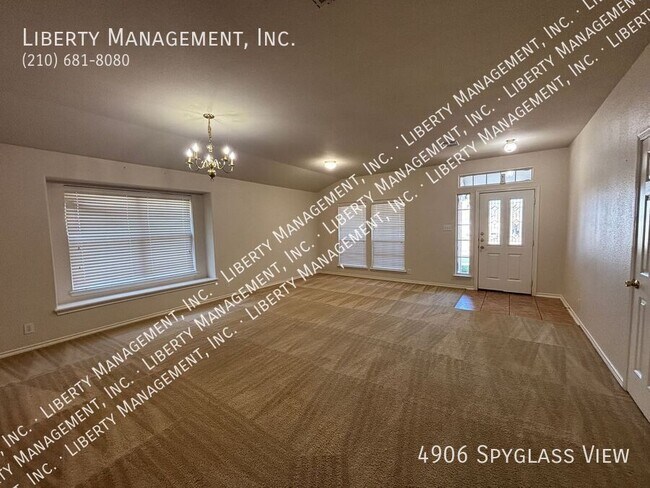 Foto del edificio - 4906 Spyglass View