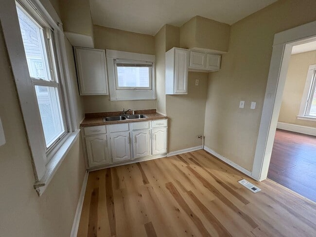 Foto del edificio - 14809 Harvard Ave