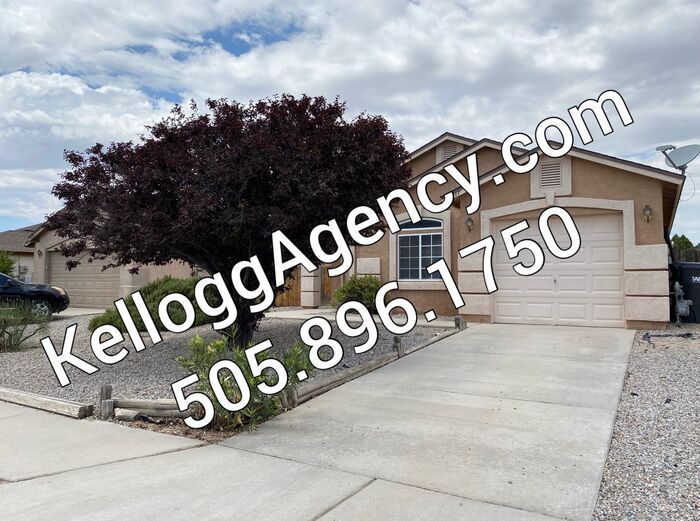 Primary Photo - Enchanted Hills - 2BR - Single Car Garage