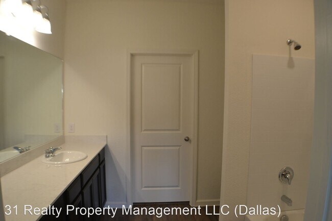 Building Photo - 3 br, 2 bath House - 824 Cedar Elm Drive