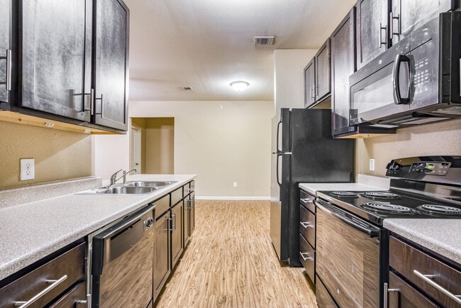 Foto del edificio - Paddock at Norwood