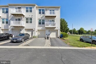 Building Photo - 14688 Links Pond Cir