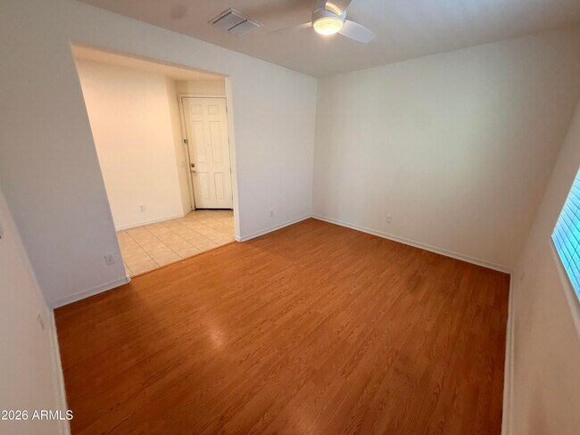 Foto del edificio - 25549 N 104th Dr