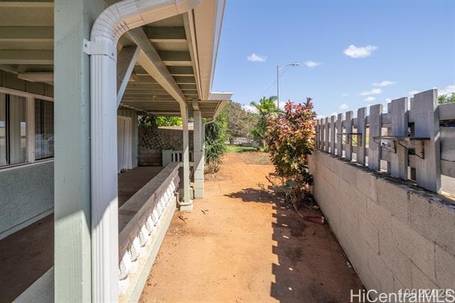 Building Photo - 1028 Hooli Pl