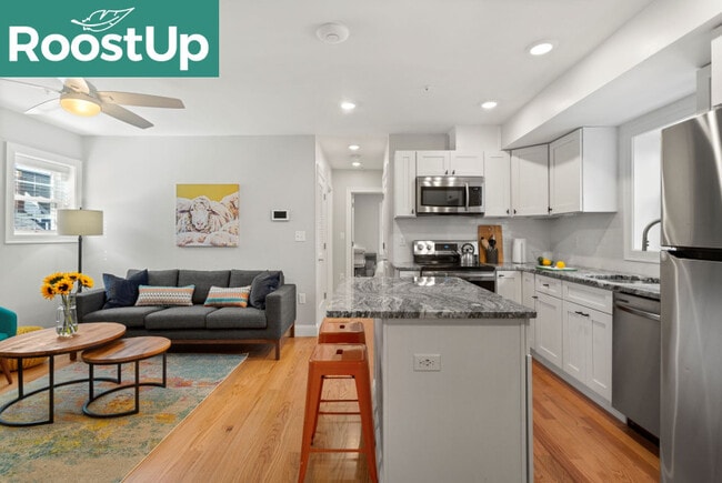 Building Photo - Furnished Bedroom with Private Bath in Charlestown