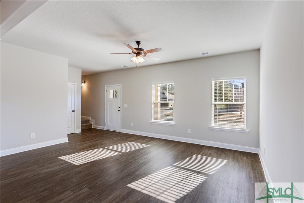 Foto principal - 612 Trellis Square