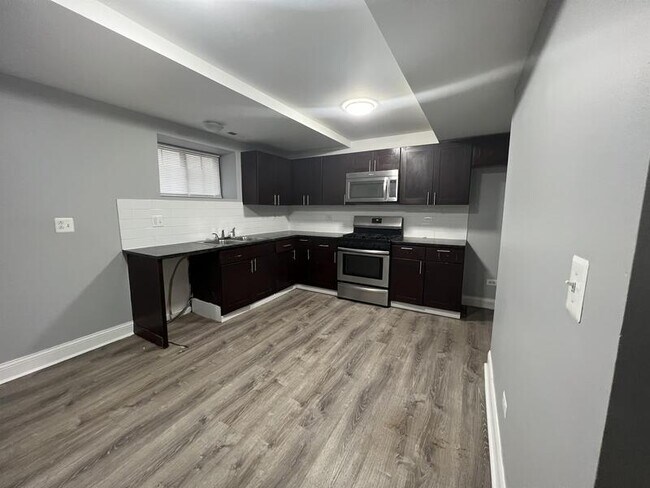 Foto del edificio - 917 E 50th St
