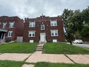 Building Photo - 3956 Pennsylvania Ave