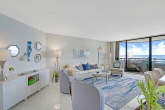 Building Photo - 3560 S Ocean Blvd