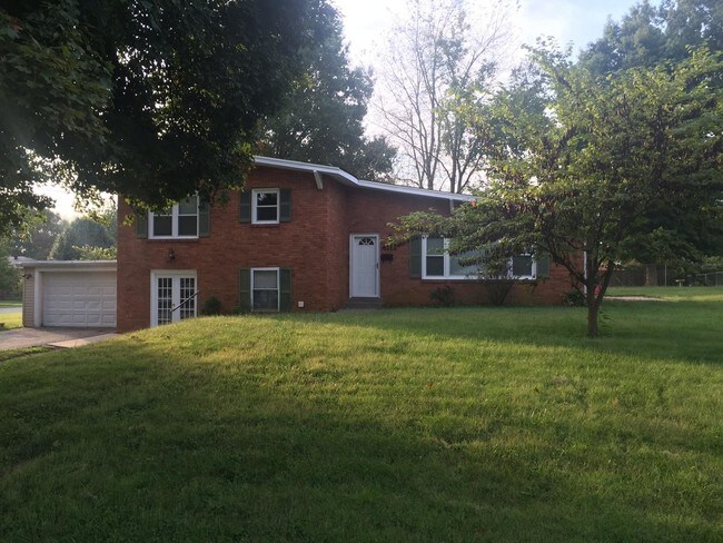 Building Photo - 4112 Sunrise Way