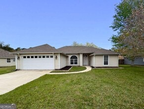 Building Photo - 105 Juliana Pl