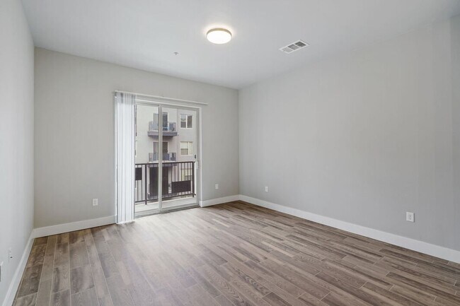Building Photo - 2660 North Haskell Avenue Apt #C293, Dalla...