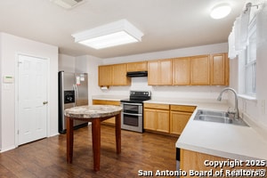 Building Photo - 7908 Midnight Stage