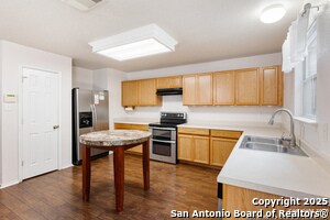 Foto del edificio - 7908 Midnight Stage