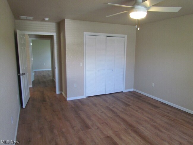 Building Photo - 2270 Breezewood Ave
