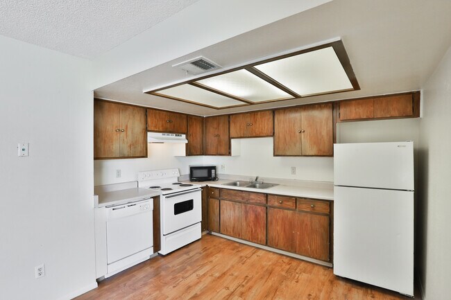 Building Photo - 21632 N 23rd Ave