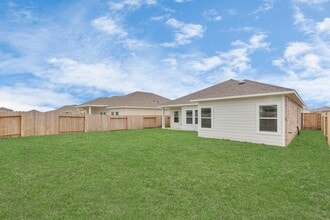 Building Photo - 10615 Cascade Crk Dr