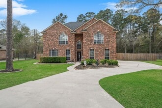 Building Photo - 2438 Ripplewood Dr