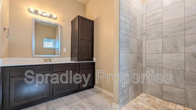Building Photo - 1083A Hibiscus Dr