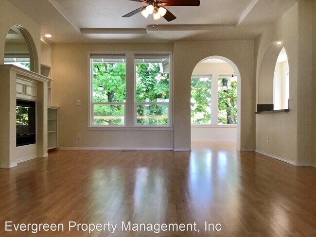 Building Photo - 3 br, 2 bath House - 1646 SW Spence Ave