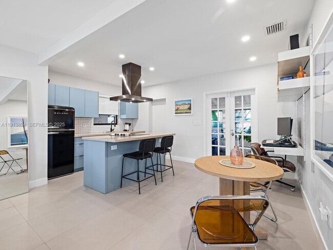 Foto del edificio - 1009 NW 11th Ct