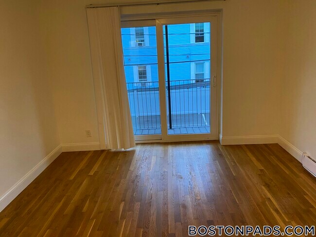 Foto del edificio - 134 Summer St