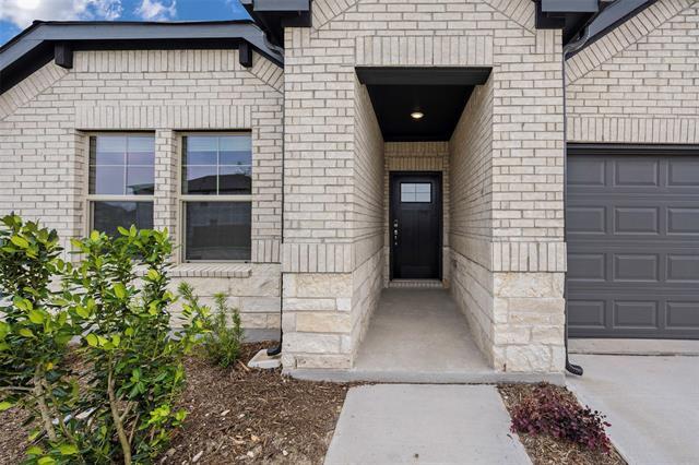 Building Photo - 711 Buffalo Dr
