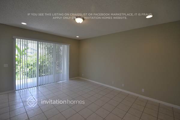 Building Photo - 7580 Belmonte Blvd