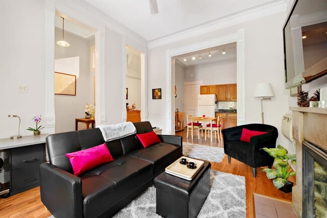 Foto del edificio - 219 W Eugenie St