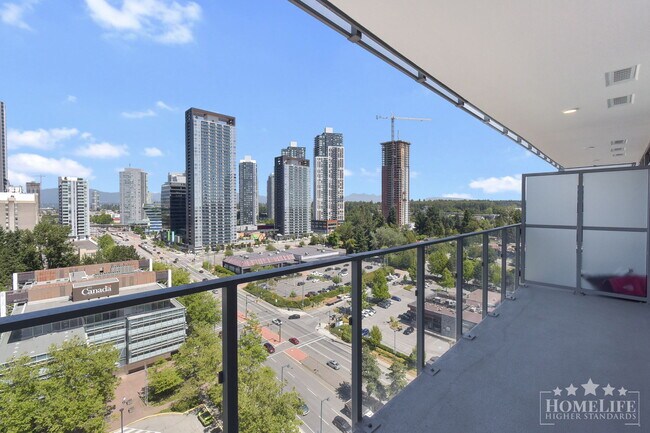 Photo du bâtiment - 1605 King George Blvd