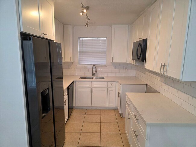 Foto del edificio - 2603 Shady Bayou Ln