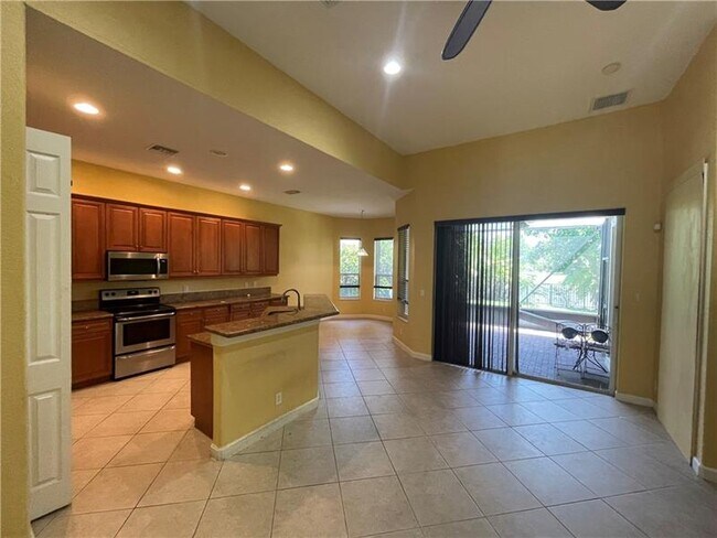 Foto del edificio - 7816 NW 121st Way