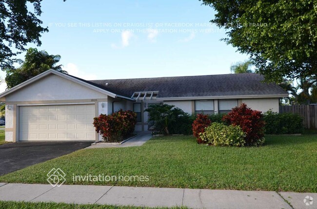 Building Photo - 5550 NW 49th Ave